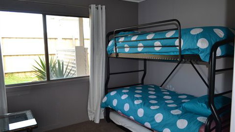 House On The Hill Port Campbell - Accommodation Tasmania 1