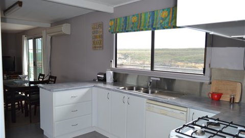 House On The Hill Port Campbell - Accommodation Tasmania 5