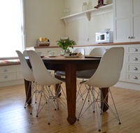 20 Hill Avenue - Accommodation Tasmania