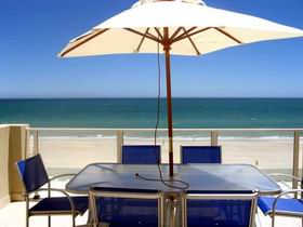 Adelaide Luxury Beach House - Accommodation Tasmania 0