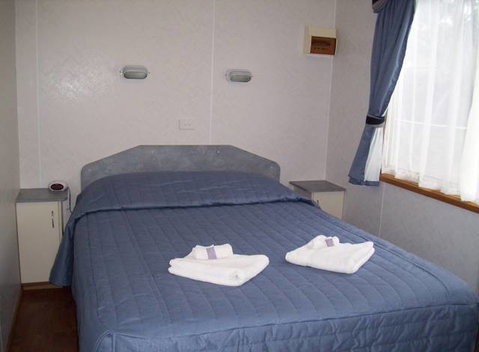 Adare Caravan Park & Holiday Units - Accommodation Tasmania 0