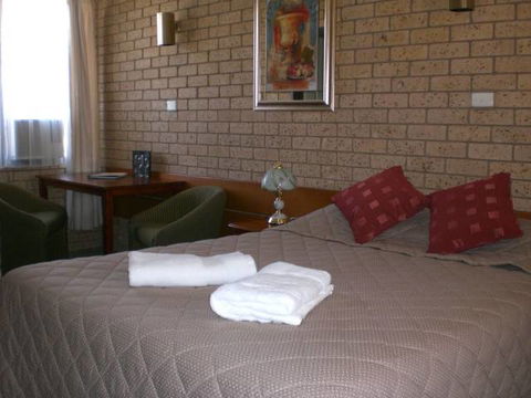 Allamar Motor Inn - Accommodation Tasmania 0