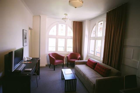 Alto Hotel On Bourke - Accommodation Tasmania 0
