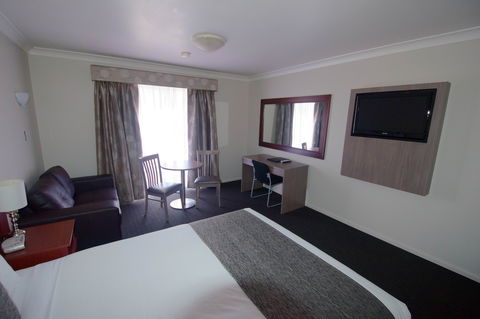Ashby House Motor Inn - Accommodation Tasmania 2