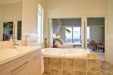 Avocado Sunset Bed & Breakfast - Accommodation Tasmania 4