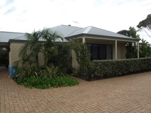 Baudins Of Busselton B&B - Accommodation Tasmania 0