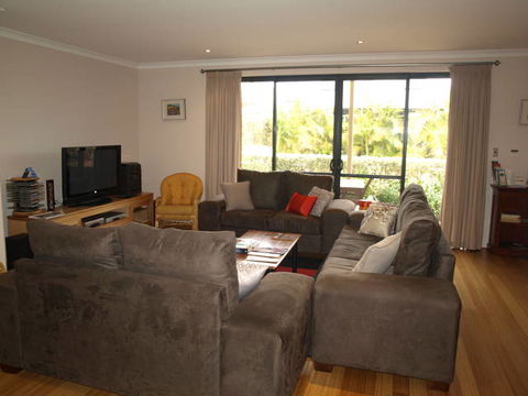 Baudins Of Busselton B&B - Accommodation Tasmania 1