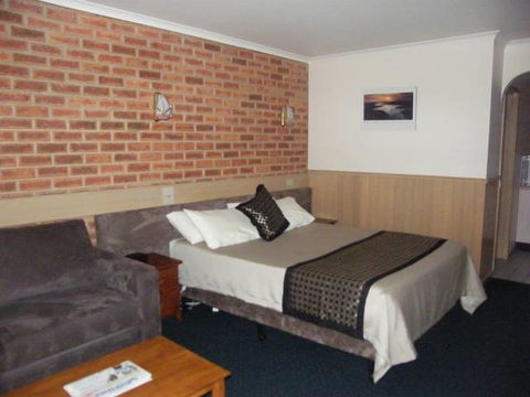 BEST WESTERN Colonial Motor Inn Bairnsdale - Accommodation Tasmania 0