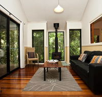 Cedar Creek Lodges at Thunderbird Park - Accommodation Tasmania