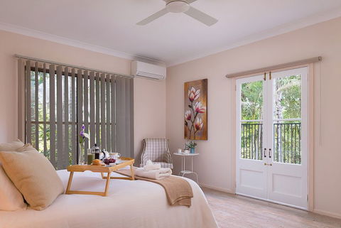 Jacaranda Cottages - Accommodation Tasmania 10