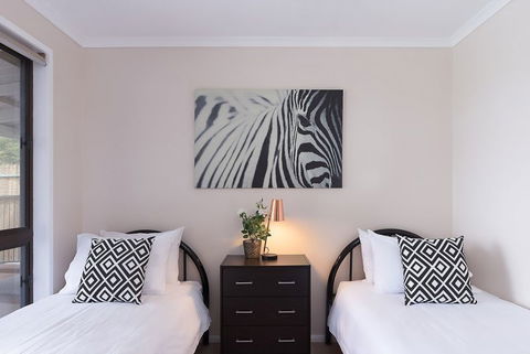 Jacaranda Cottages - Accommodation Tasmania 13