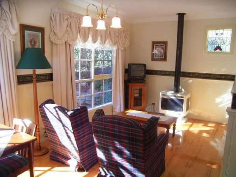 Fernglade On Menzies - Accommodation Tasmania 1