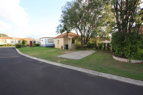 Geographe Bay Holiday Park - Accommodation Tasmania 0