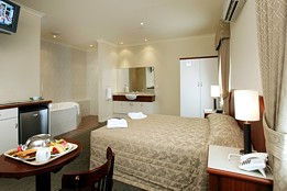 Quality Hotel Bayswater - Accommodation Tasmania 7