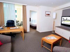 Radisson Hotel & Suites Sydney - Accommodation Tasmania 3
