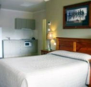 Saltbush Motor Inn - Accommodation Tasmania