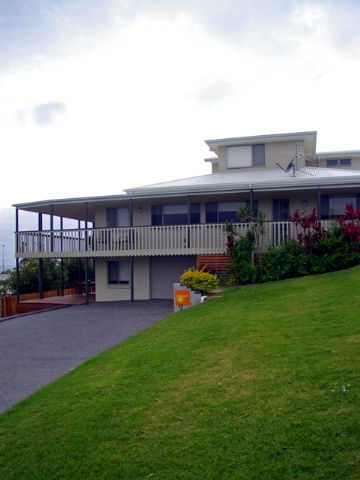 Solitary Islands Lodge - Accommodation Tasmania 1