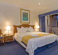 Tinaroo Lake Resort - Holiday Apartments - Accommodation Tasmania