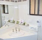 Hilltops Retreat Motor Inn - Young - Accommodation Tasmania