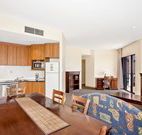 Quality Suites Boulevard on Beaumont - Hamilton - Accommodation Tasmania