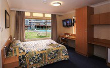 Sovereign Inn Cowra - Cowra - Accommodation Tasmania 0