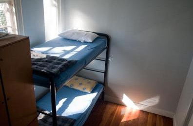 Australian Backpackers - Accommodation Tasmania 1