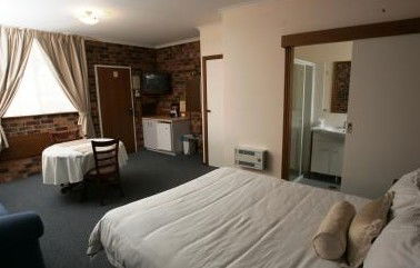 Kinross Inn Cooma - Accommodation Tasmania 1