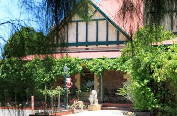 The Lodge Outback Motel - Accommodation Tasmania 0