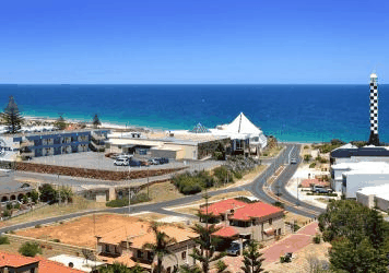 Lighthouse Beach Resort - Accommodation Tasmania 2