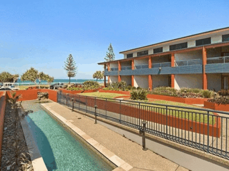 Lennox Point Holiday Apartments - Accommodation Tasmania 2