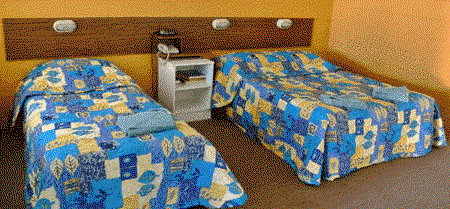 A & A Motel - Accommodation Tasmania 1