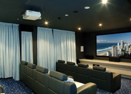 Surfers Paradise QLD Accommodation Tasmania