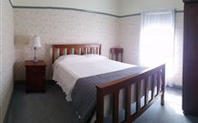 Wagga Wagga Country Cottages - - Accommodation Tasmania 2
