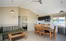 Spotted Gums On Hermitage - Accommodation Tasmania 5