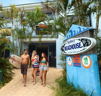Sydney Collaroy Beachouse YHA - Accommodation Tasmania