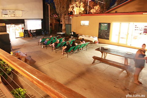Alice Springs YHA - Accommodation Tasmania 0