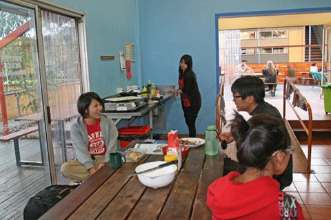 Alice Springs YHA - Accommodation Tasmania 2