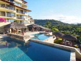 At Waters Edge Resort - Accommodation Tasmania 3