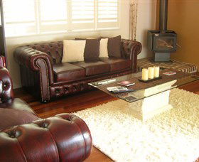 Cayambe View Bed And Breakfast - Accommodation Tasmania 1