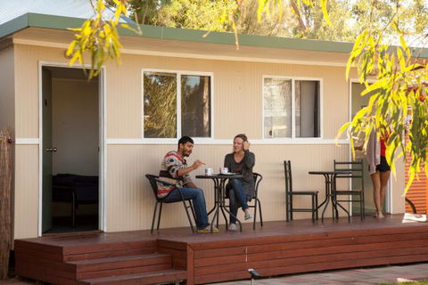 Alice Lodge Backpackers - Accommodation Tasmania 0