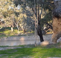 Beds in the Barwon - Accommodation Tasmania