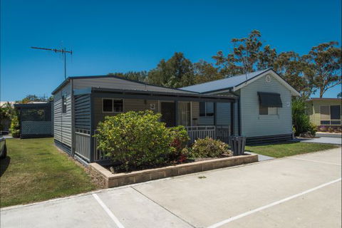 Colonial Holiday Park And Leisure Village - Accommodation Tasmania 6