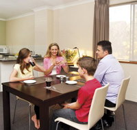 Oxley Court Apartments - Accommodation Tasmania