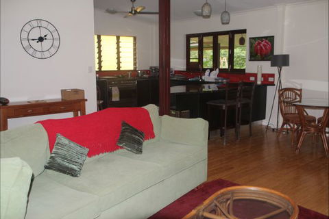Rakhi Retreat - Accommodation Tasmania 3