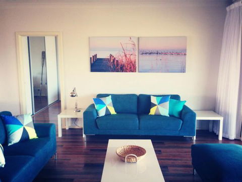 Vintage Oar Holiday House - Accommodation Tasmania 0