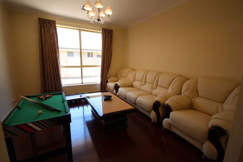 LJ Hooker Goolwa Holiday Rentals - 42 Underwood Avenue, Goolwa Beach - Accommodation Tasmania 17