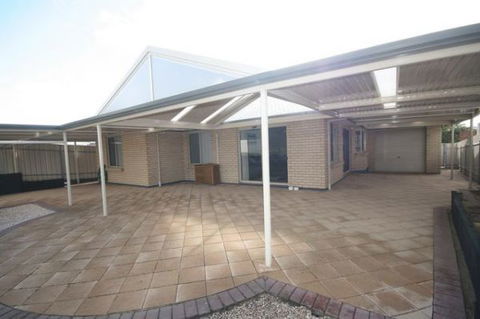 LJ Hooker Goolwa Holiday Rentals - 42 Underwood Avenue, Goolwa Beach - Accommodation Tasmania 23