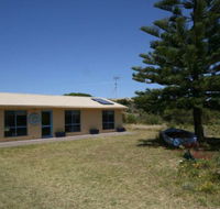LJ Hooker Goolwa Holiday Rentals - 15 Eaton Avenue Goolwa Beach - Accommodation Tasmania