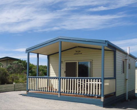 Elliston Waterloo Bay Tourist Park - Accommodation Tasmania 2