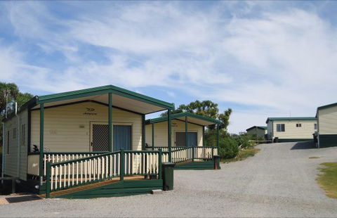 Elliston Waterloo Bay Tourist Park - Accommodation Tasmania 4